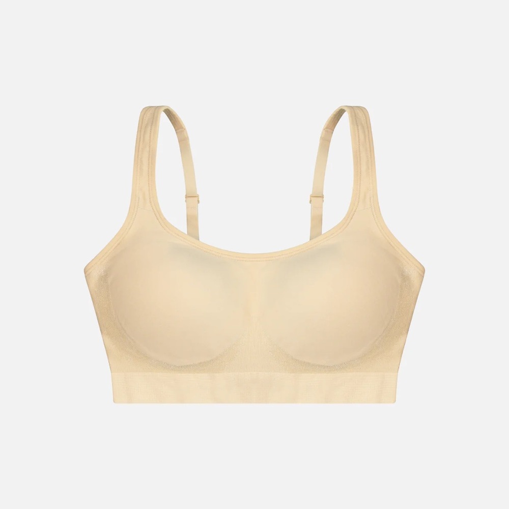 Underoutfit Comfort Shaping Bra with Adjustable Straps